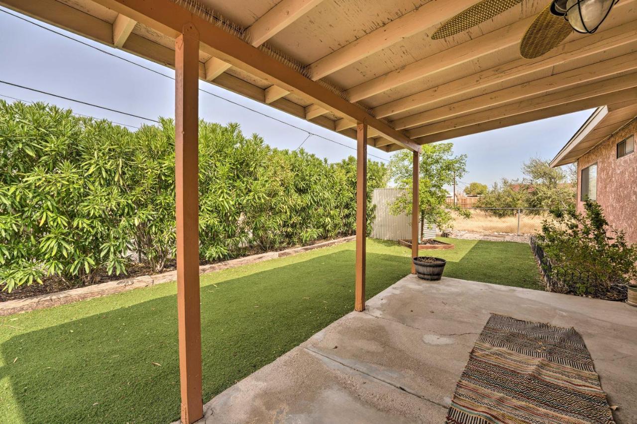 Updated Family Home - 2 Blocks To Colorado River! Bullhead City Eksteriør billede