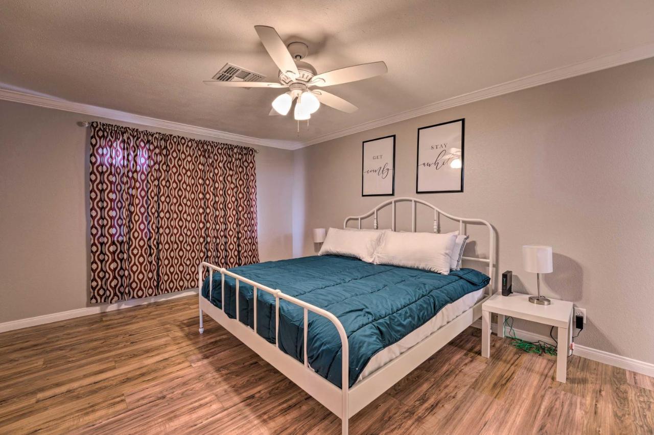 Updated Family Home - 2 Blocks To Colorado River! Bullhead City Eksteriør billede