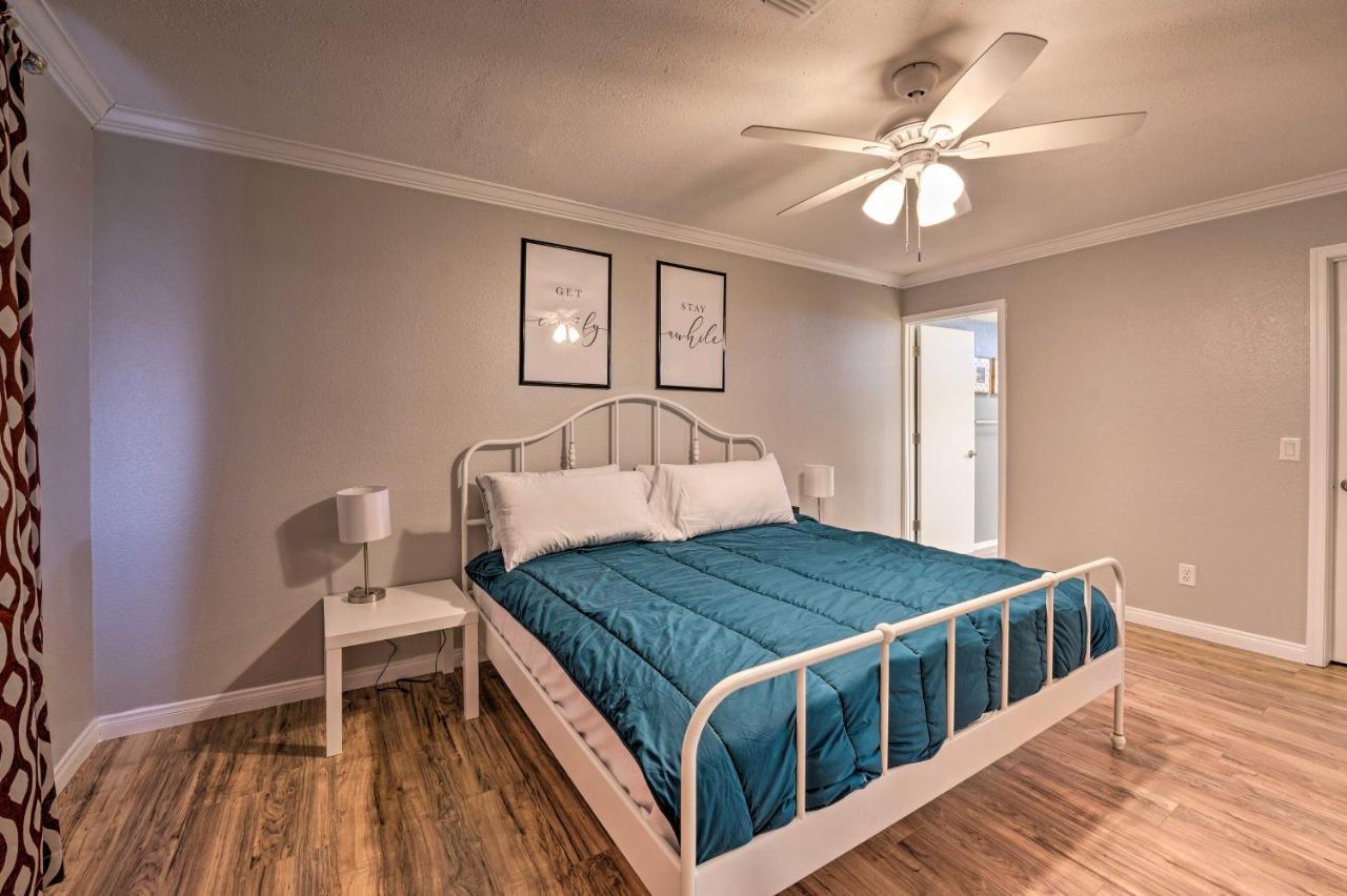 Updated Family Home - 2 Blocks To Colorado River! Bullhead City Eksteriør billede